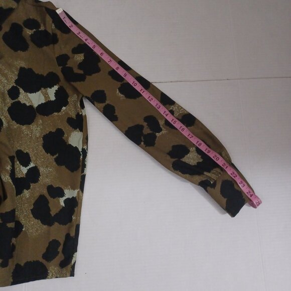 VERO MODA WOMEN'S ANIMAL PRINT LONG SLEEVE BUTTON UP BLOUSE - Picture 8 of 11